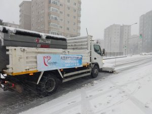 Güngören’de Karla Mücadelede Yoğun Çalışma