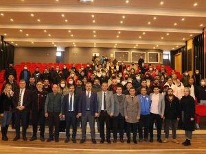 Uslu’dan Başarılı Antrenörlere Teşekkür Plaketi