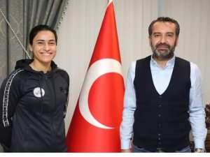 Aliye Demirbağ, Olimpiyat Müsabakaları İçin Ukrayna’da