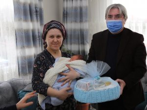 İ̇vrindi Belediyesi’nden “Hoş Geldin Bebek”