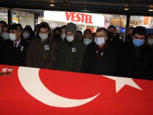 Kıbrıs Gazisi Fevzi Parlak Artvin’de Son Yolculuğuna Uğurlandı