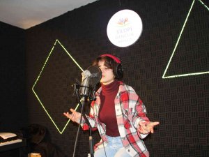 Şırnak’ta İlk Defa Yabancı Müzik Klibi Çekildi, Lise Öğrencisinin Çocukluk Hayali Gerçekleşti