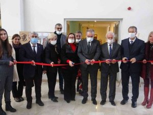 Hatay’da Ahşap İ̇şlemeciliği El Sanatı Sergisi Açıldı