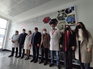 Adenoviral Vektör Tabanlı Yerli Covid-19 Aşısında Faz-1 Aşamasına Geçildi