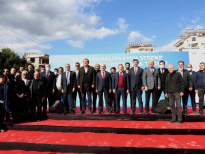 Başkan Böcek: “Finike’nin Çözülemeyen Kanalizasyon Sorununu Ortadan Kaldırıyoruz”