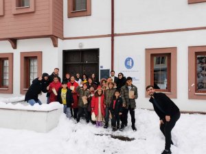 Mülteci Çocuklar Gönüllerince Eğlendi