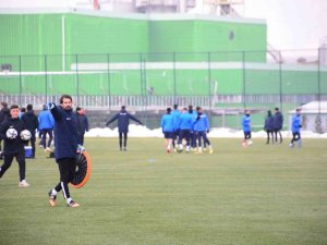 Tuzlaspor 5 Ay Boyunca Kocaeli’de Maçlara Hazırlanacak