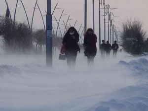 Kars’ta 24 Köy Yolu Ulaşıma Kapalı