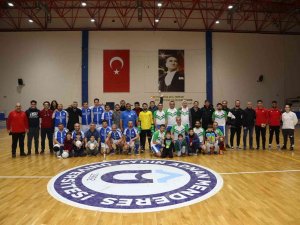 Adü’de ’Futsal Personel Turnuvası’ Sona Erdi