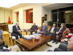 Alevi Derneklerinden Kılıçdaroğlu'na Ziyaret