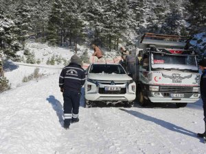 Antalya Kırsalında Karla Mücadele Çalışması