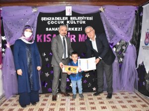 Şehzadeler’in Minikleri İlk Karne Heyecanını Yaşadı