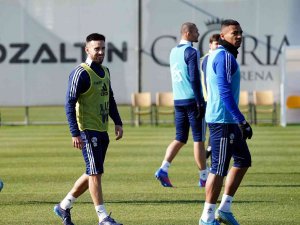 Fransız Ekibi Strasbourg, Antalya’da Kamp Yapıyor