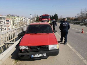 Ecel Direksiyon Başında Yakaladı