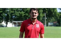 Balıkesirspor Kaleci Ayvaz İle Yollarını Ayırdı