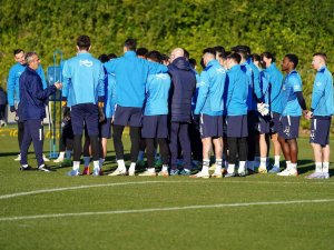 Fenerbahçe, Antalya’da Hazırlıklarına Devam Etti