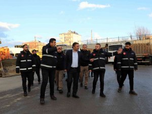 Büyükşehir Belediyesi Genel Sekreteri Çelikel Karla Mücadele Ekiplerini Ziyaret Etti