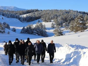 Yıldırım, Dumanlı Tabiat Parkı’nda Yürüyüş Yaparak Devam Eden Çalışmaları Yerinde İnceledi