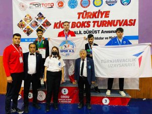Kayseri Kick Boks’ta Madalyalara Ambargo Koydu