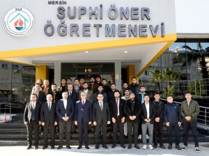 Vali Su, İ̇slami İ̇limler Fakültesi Ve İ̇lahiyat Fakültesi Öğrencileri İle Bir Araya Geldi