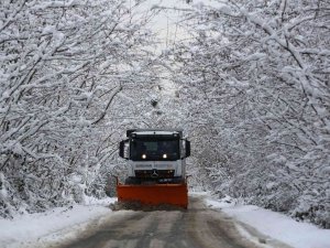 Serdivan’da Ekipler 24 Saat Kar Nöbetinde