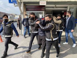 Şafak Mahmutyazıcıoğlu Cinayetine İlişkin Gözaltına Alınan 3 Kişi Sağlık Kontrolüne Çıkarıldı
