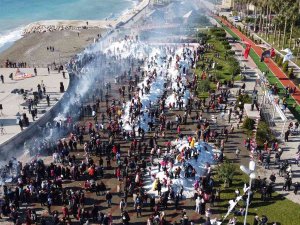 70 Kamyon Kar Taşındı, Çocuklar Kar Festivalinde Doyasıya Eğlendi