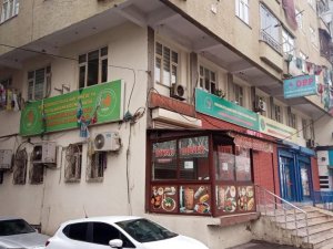 Teröristlere Saygı Duruşunda Bulunan Dbp Diyarbakır İ̇l Başkanı Seval Gülmez Gözaltına Alındı