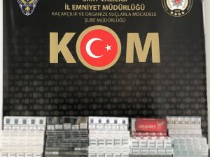 Düğün Konvoyundaki Minibüste Kaçak Sigara Ele Geçirildi