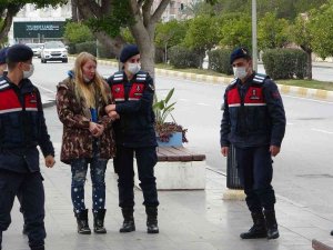 Antalya’daki Kıskançlık Cinayetinin Şüphelileri Adliyeye Sevk Edildi