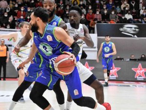Ing Basketbol Süper Ligi: Aliağa Petkimspor: 83 - Tofaş: 91