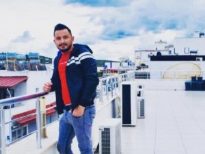 Evinde Tüfekle Vurulmuş Halde Ölü Bulundu