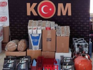 Tekirdağ’da Kaçak Makaron Ve Tütün Operasyonu