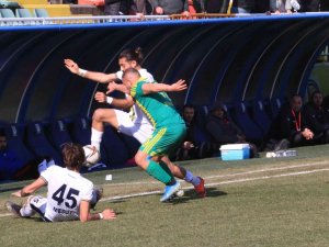 Tff 3. Lig: Belediye Derincespor: 0 - Esenler Erokspor: 1