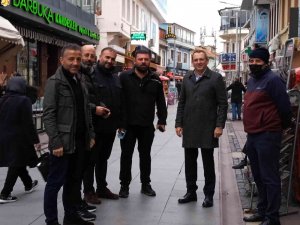 Ayvalık Belediye Başkanı Ergin Halkın Ve Esnafın Sorunlarını İlk Ağızdan Dinliyor