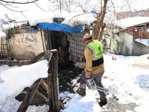 Sosyal Belediyecilik Hizmetleri Kış Şartlarında Da Yardıma Koştu