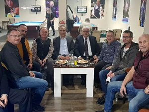Balıkesir’deki Bilardo Şampiyonasında Yılmaz Özcan İl Birincisi Oldu