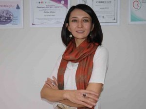 Uzmanlardan Anne Adaylarına Uyarı: “Doğumu Korkuyla Değil Coşkuyla Karşılayın”