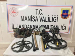 Kaçak Kazı Yaparken Yakalandı Serbest Kaldı