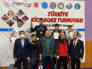 Kadir Danacıoğlu Kickboksta Türkiye Şampiyonu Oldu
