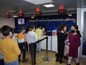 Kidzania İ̇stanbul İle İ̇ş Bankası’ndan İş Birliği
