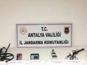 Antalya’da Kaçak Kazı Operasyonu