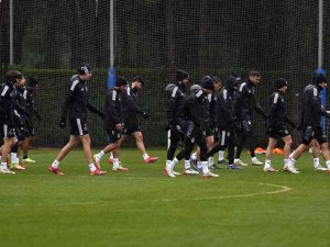 Beşiktaş’ta Ghezzal Kamptan Ayrıldı