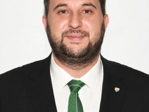 Bursaspor Yöneticisi Ömer Furkan Durmaz Trafik Kazası Geçirdi!