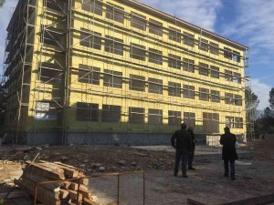Fen Lisesi İnşaatı Hızla Sürüyor