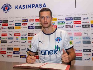 Kasımpaşa, Uros Spajic’i Renklerine Bağladı