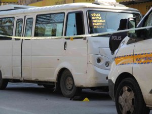 Minibüs İçerisindeki Kavga Kanlı Bitti: 1 Ölü