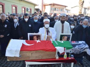 Korona Virüsten Hayatını Kaybeden Eski Milletvekili Son Yolculuğuna Uğurlandı
