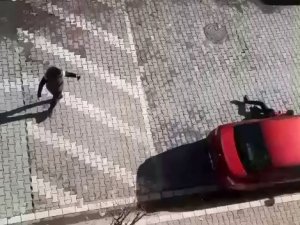Esenyurt’ta Silahla Yaralanma Olayında Şoke Eden Görüntü