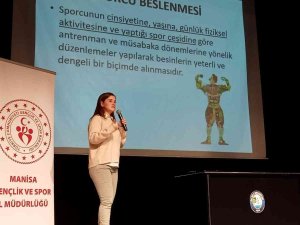 Salihli’de Sporculara Beslenme Anlatıldı